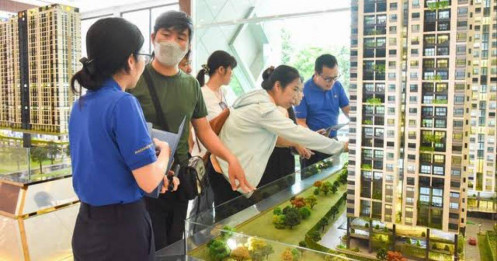 Vì sao nhà ở giá rẻ vẫn xa tầm tay?