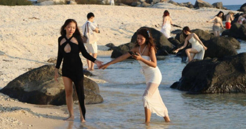Vé máy bay trong nước 'rẻ hiếm thấy' giữa hè