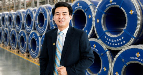 Cổ phiếu NKG về đáy thuế quan, Tổng Giám đốc đăng ký mua 1 triệu cp