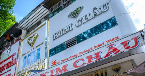 Khách mua kim cương nên làm gì?