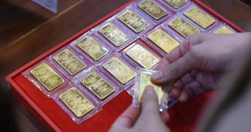 Người mua vàng lỗ 11 triệu đồng/lượng sau một ngày