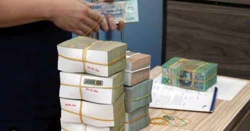 3 ngân hàng báo lãi trên 10.000 tỷ đồng sau nửa đầu năm