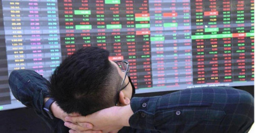 Lãi suất còn cao thì cổ phiếu cơ bản tốt giảm sâu cũng là điều dễ hiểu