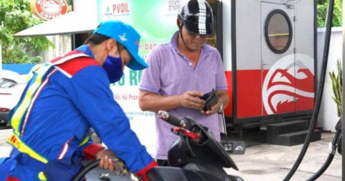 Doanh nghiệp bán lẻ xăng dầu kêu khó nhập hàng