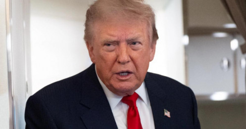Ông Trump: 'Không ai được can thiệp chuyện bán vũ khí của Mỹ'