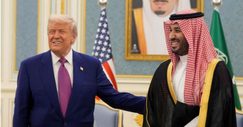 Arab Saudi vỡ mộng sau cú 'quay xe' của ông Trump