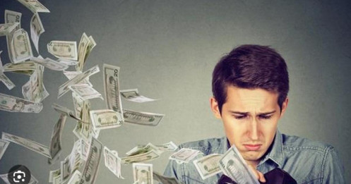 Lãnh đạo doanh nghiệp liên tiếp xuống tiền mua cổ phiếu