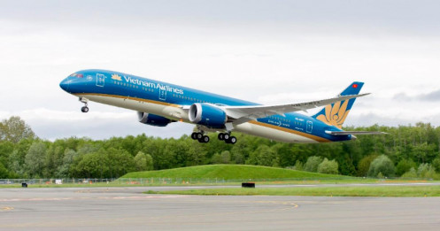 Tăng trưởng 28% doanh thu 6 tháng đầu năm, Vietnam Airlines góp sức cho mục tiêu tăng trưởng kinh tế
