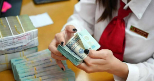 Lãi suất giảm chỉ là bề nổi?