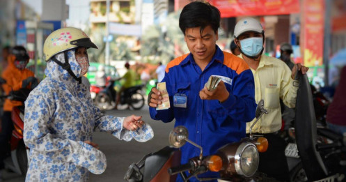 Giá dầu tăng, người lãi kẻ lỗ