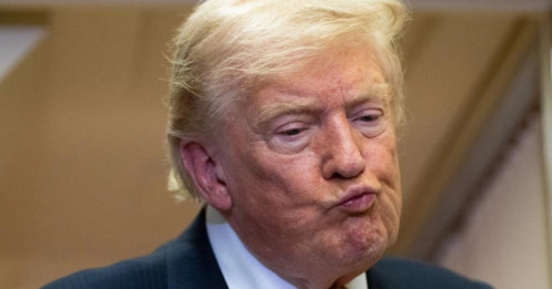 25 bang kiện thuế của ông Trump