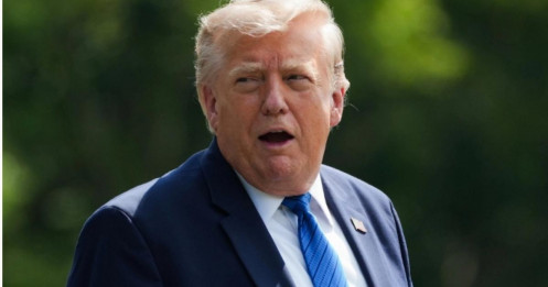 Ông Trump yêu cầu Iran 'chấp nhận thỏa thuận hoặc đầu hàng'