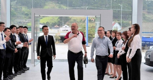 Dòng xe MG sa sút, Chủ tịch HAX Đỗ Tiến Dũng rót thêm tiền vào chuỗi đại lý VinFast