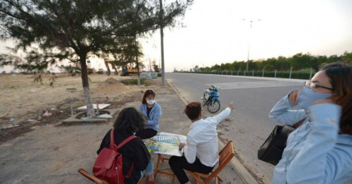 Đầu cơ bắt đầu chùn tay?