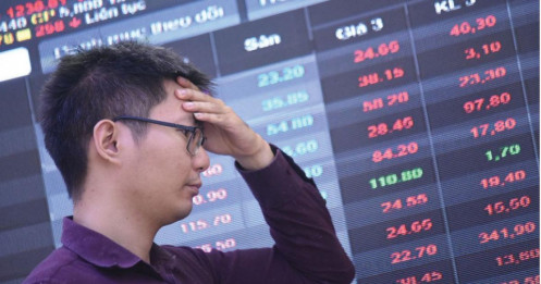 Làn sóng lãnh đạo doanh nghiệp liên tục đăng ký mua vào cổ phiếu