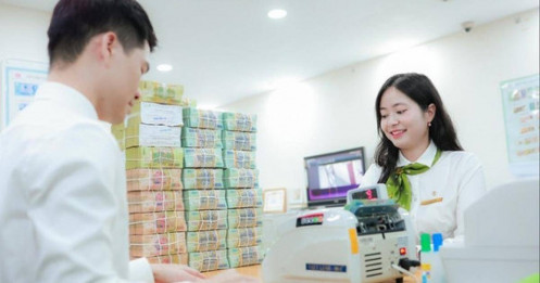 VCB lập kỷ lục lợi nhuận, “bệ phóng” tăng trưởng đã sẵn sàng?