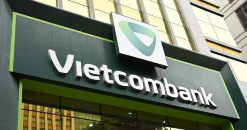 Nợ nhóm 4 của VCB tăng 451%