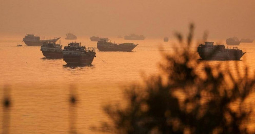 Iran vẫn kiểm soát eo biển Hormuz?