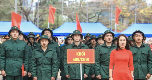 Bộ Quốc phòng: Chưa đề xuất đóng góp tài chính thay nhập ngũ