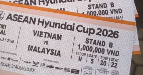 Sốt vé Việt Nam vs Malaysia: Vé chợ đen bị đẩy giá gấp 2 lần