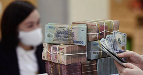Ngân hàng mạnh tay giảm lãi suất, nhưng “room” tín dụng liệu có biến thành tiền thật?