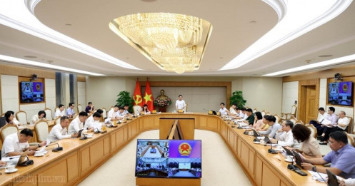 Phó Thủ tướng: Đảm bảo Trung tâm Tài chính Quốc tế sớm hình thành các thương vụ cụ thể
