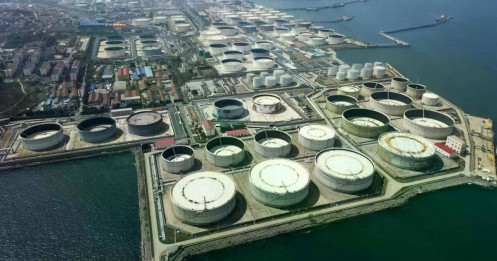 Lệnh phong tỏa "bóp nghẹt" dầu Iran