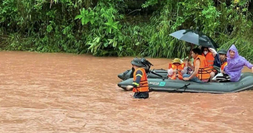 Lũ lên nhanh, hơn 2.300 hộ dân Lạng Sơn sơ tán