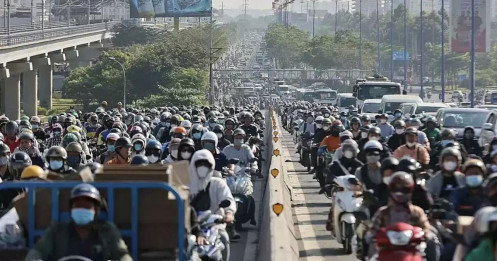Đề xuất hạn chế xe xăng dầu vào trung tâm TP HCM giữa năm 2027