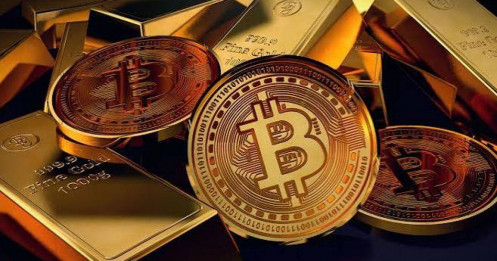 Dòng tiền ồ ạt tìm đến vàng và Bitcoin