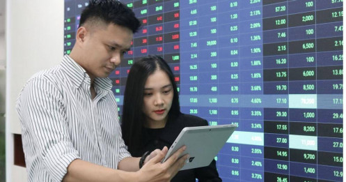 AI sắp được “trao quyền” đầu tư chứng khoán?