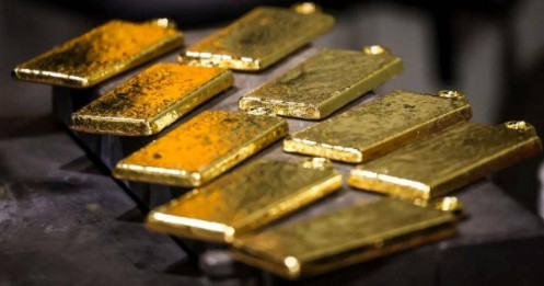 Vàng giảm hơn 4%, chuyện gì đang xảy ra?
