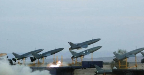 Iran liên tiếp giáng đòn tấn công hàng loạt căn cứ của Mỹ ở các nước Trung Đông