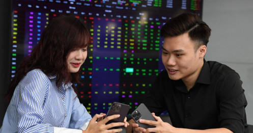 VN-Index hướng mốc 1.870