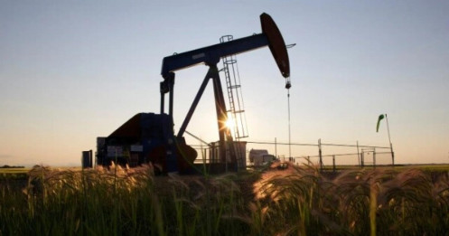 Dầu Brent tăng gần 8% trong tuần qua do xung đột Mỹ-Iran