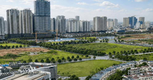 Áp lực dòng tiền "đè nặng" chủ đầu tư