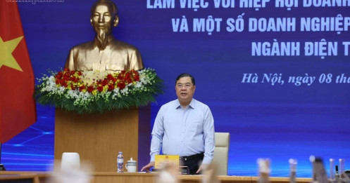 Điện tử nhập siêu 60 tỷ USD, Chính phủ yêu cầu tìm giải pháp thúc đẩy xuất khẩu