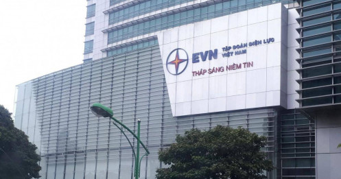 EVN xóa sạch lỗ lũy kế chưa đầy 2 năm