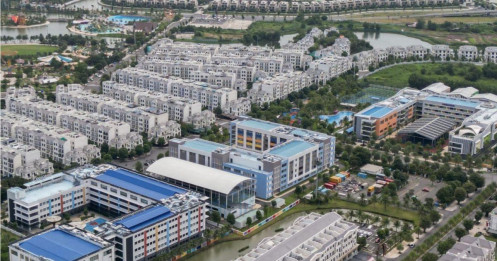 Vốn đắt, hàng bán chậm gây áp lực lên chủ đầu tư bất động sản