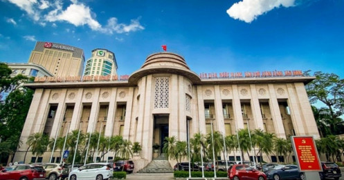 Hoàn thiện hành lang pháp lý thông tin tín dụng cho Trung tâm tài chính quốc tế