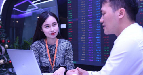 2,34 tỷ USD chờ chứng khoán Việt