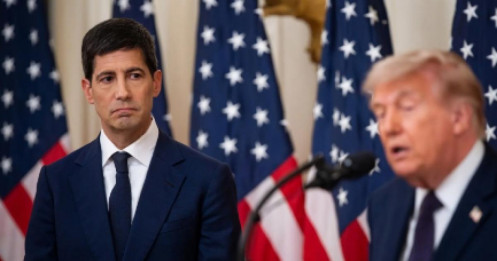 Fed đứng trước quyết định khó xử: Chiều lòng ông Trump hay tăng lãi suất?