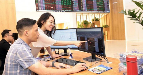 Dòng tiền tìm đến cổ phiếu ngân hàng