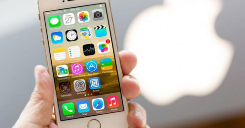 Không phải Touch ID, iPhone 5s khiến cả ngành smartphone thay đổi vì chi tiết này