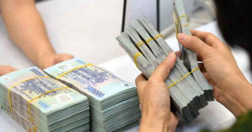 Tiền gửi không theo kịp tín dụng