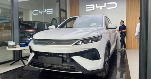 Cận cảnh SUV hạng C Trung Quốc BYD Sealion 5 tại đại lý, hãng đã bắt đầu tuyên bố mở cọc giữ chỗ 20 triệu đồng