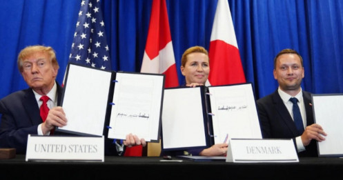 Ông Trump ký thỏa thuận an ninh với Đan Mạch và Greenland