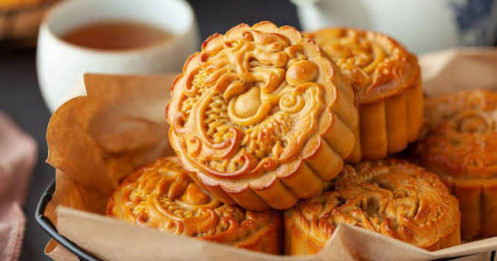 "Sốt" bánh trung thu online: Người Việt chi gần 160 tỷ