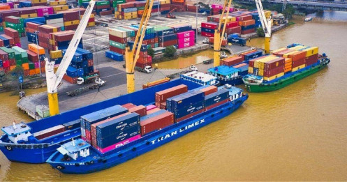 Logistics Q3/2026: Cảng biển hưởng lợi từ thương mại tăng mạnh, chuyển phát vẫn chịu áp lực chi phí