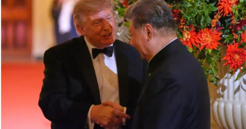 Đại sứ Mỹ nói ông Trump ngỏ ý bán vũ khí cho Trung Quốc